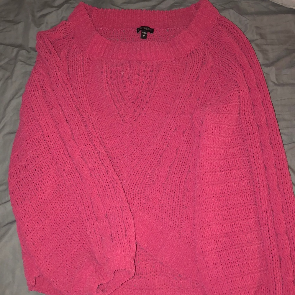 Express pink sweater!